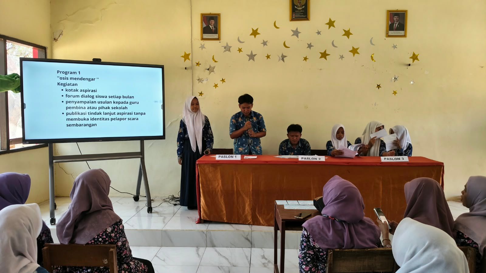 Bangun Jiwa Kepemimpinan, SMPN 1 Rubaru Gelar Debat Kandidat OSIS Tahun 2026